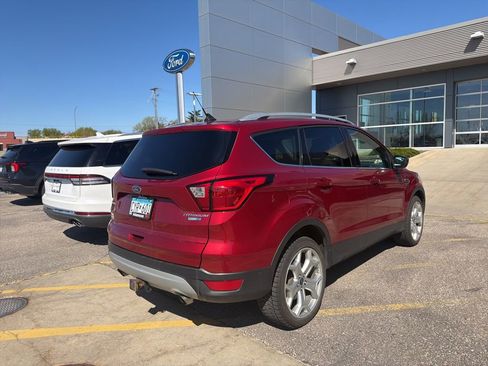 Used 2019 Ford Escape Titanium w/ U9j03 - Titanium Tow Package AWD/4WD image 5