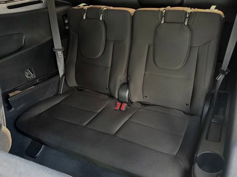 Certified 2022 Ford Explorer XLT RWD image 31