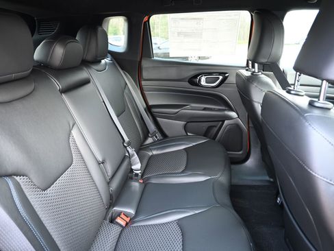 New 2026 Jeep Compass Latitude image 21