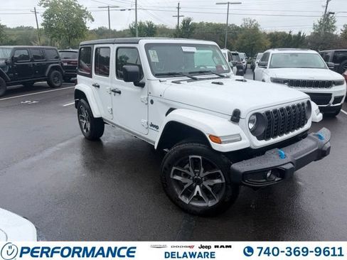 Used 2024 Jeep Wrangler Unlimited w/ Convenience Group AWD/4WD image 1