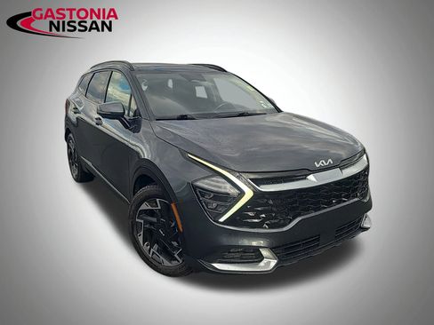 Used 2023 Kia Sportage SX image 3