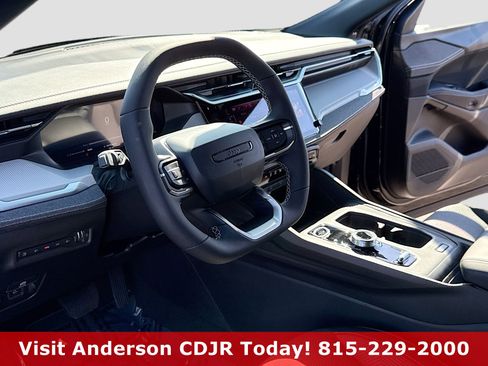 New 2026 Jeep Cherokee Laredo AWD/4WD image 4
