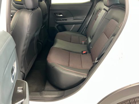 New 2026 Nissan Kicks SR w/ SR Premium Package AWD/4WD image 21