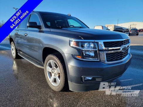 Used 2019 Chevrolet Suburban LT image 8