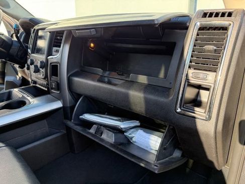 Used 2018 RAM 2500 Laramie w/ Sport Appearance Group image 33