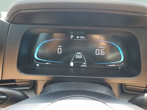 Used 2025 Hyundai Elantra Sport w/ Cargo Package FWD image 21