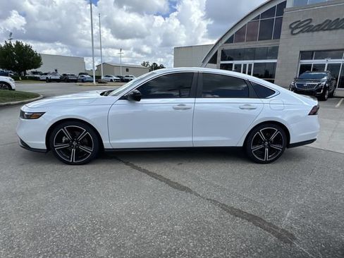 Used 2024 Honda Accord Sport image 8