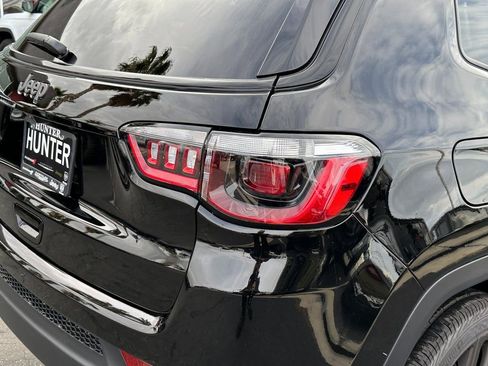 New 2026 Jeep Compass Latitude image 15