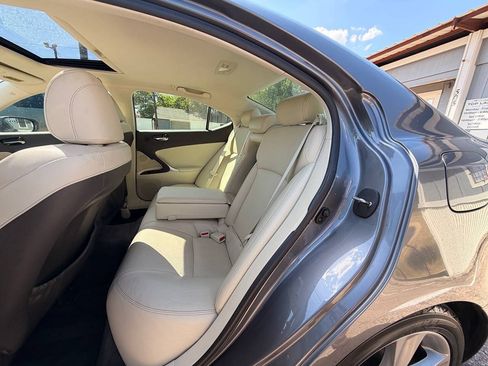 Used 2012 Lexus IS 250 w/ Premium Pkg Value Edition RWD image 15