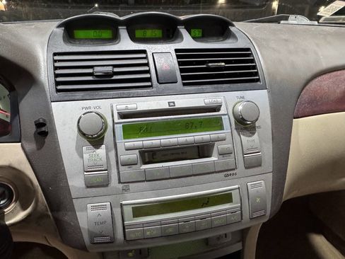 Used 2004 Toyota Solara SE Sport image 10