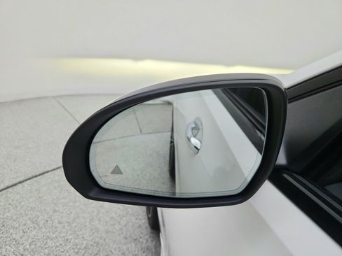 Used 2022 Mercedes-Benz C 300 Sedan image 24
