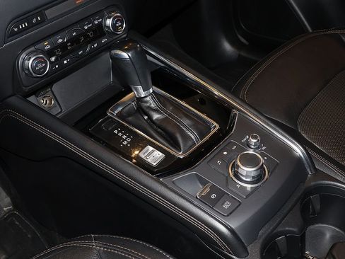 Used 2018 MAZDA CX-5 Grand Touring w/ Premium Package image 13