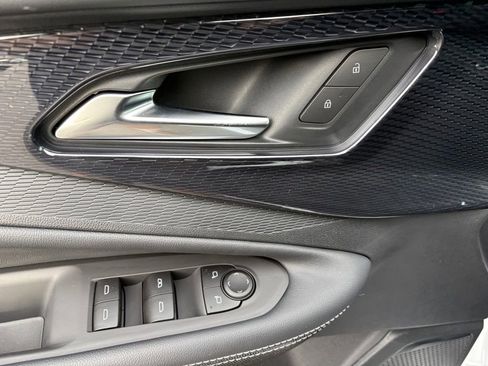 New 2026 Chevrolet Blazer EV LT w/ Midnight/Sport Edition image 32