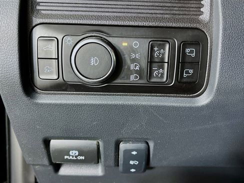 Used 2025 Ford F450 Lariat w/ Lariat Ultimate Package AWD/4WD image 13