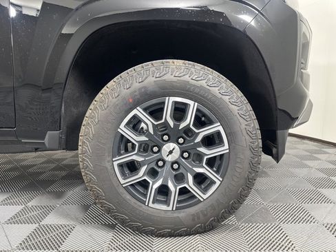 New 2026 Chevrolet Colorado Z71 image 9