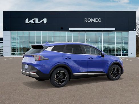New 2026 Kia Sportage EX image 7