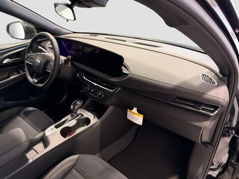 New 2026 Buick Envista Preferred w/ Convenience I Package FWD image 23