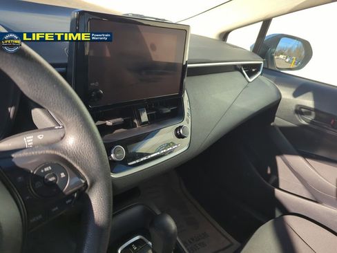 Used 2024 Toyota Corolla LE image 8