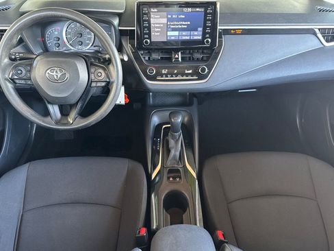 Used 2020 Toyota Corolla LE image 12