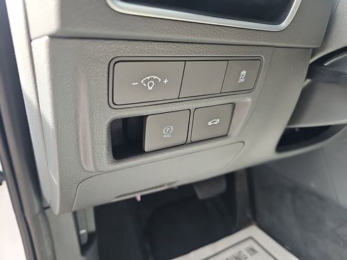 Certified 2025 Hyundai Sonata SEL AWD/4WD image 15