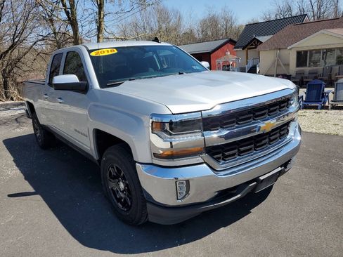 Used 2018 Chevrolet Silverado 1500 LT w/ All Star Edition AWD/4WD image 1