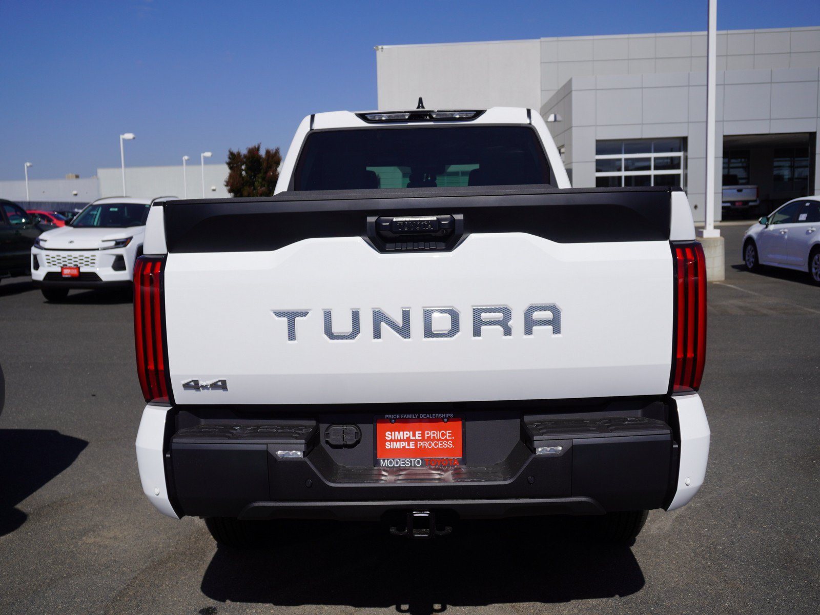 New 2026 Toyota Tundra SR5 w/ SR5 Convenience Package AWD/4WD image 11