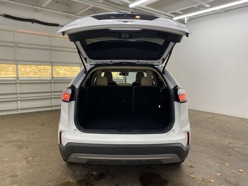 Used 2021 Ford Edge SEL image 29