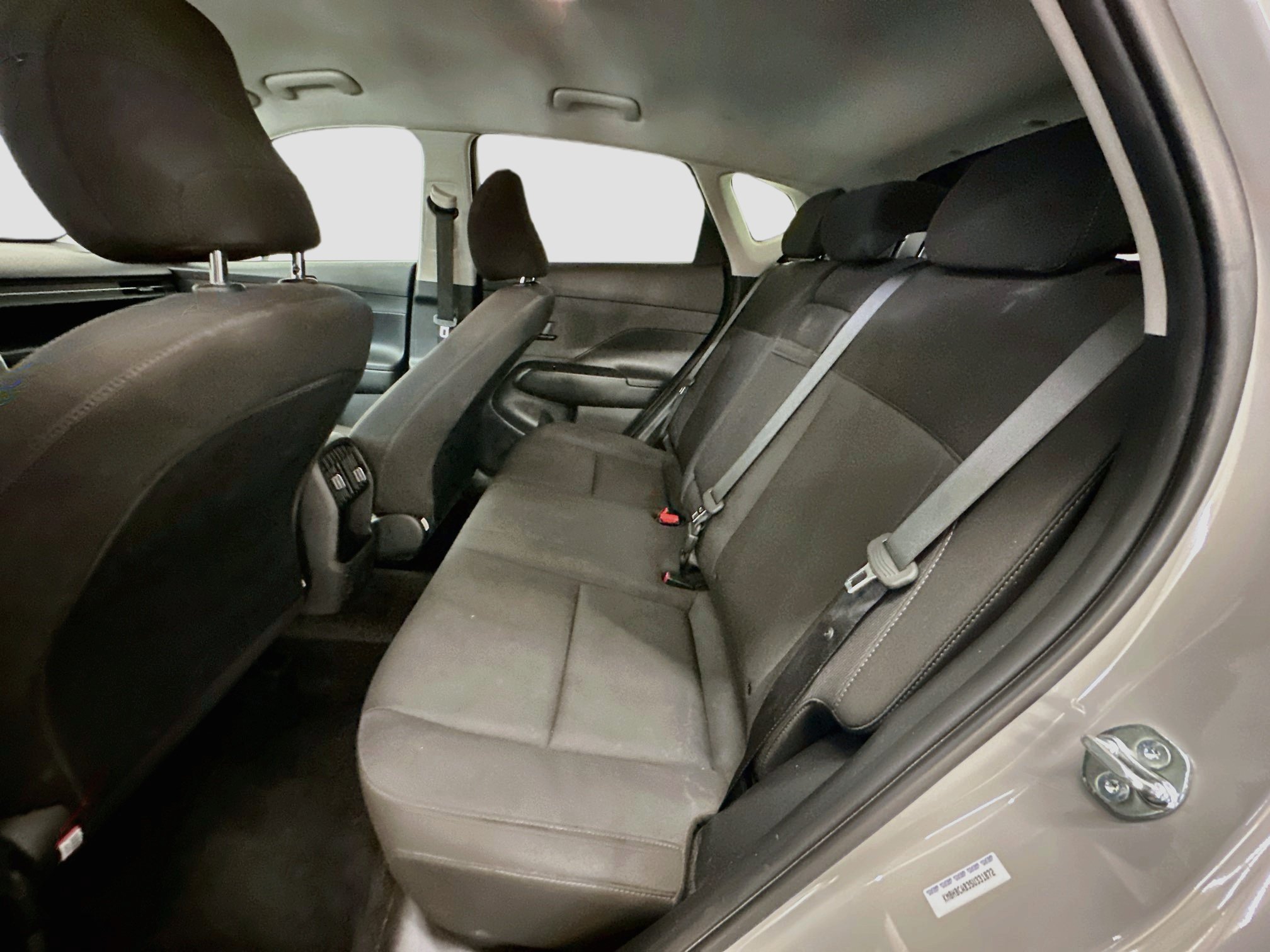 Used 2025 Hyundai Kona SEL AWD/4WD image 28