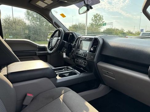 Used 2017 Ford F150 XLT w/ Equipment Group 302A Luxury AWD/4WD image 9