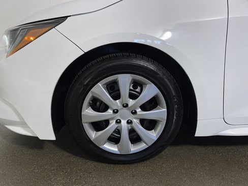Certified 2023 Toyota Corolla LE FWD image 11