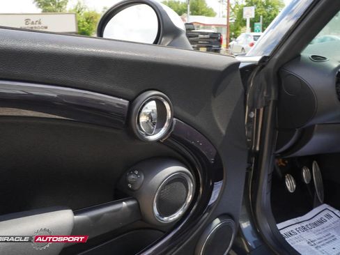 Used 2011 MINI Cooper John Cooper Works FWD image 16
