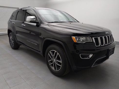 Used 2018 Jeep Grand Cherokee Limited image 13
