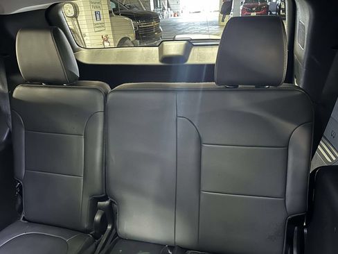 Used 2021 Chevrolet Traverse LT AWD/4WD image 13
