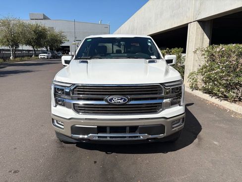 Used 2025 Ford F150 King Ranch w/ FX4 Off-Road Package image 4