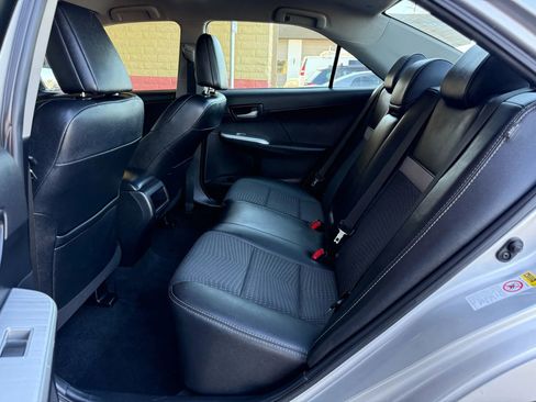 Used 2012 Toyota Camry SE image 20