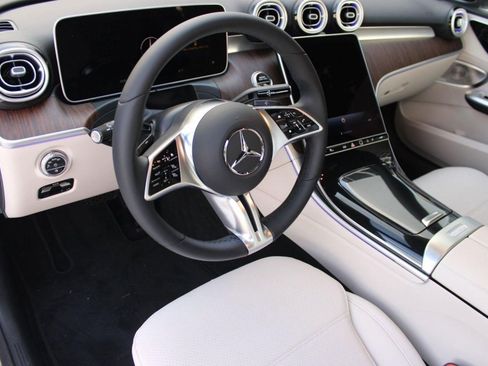 Used 2026 Mercedes-Benz C 300 Sedan image 4