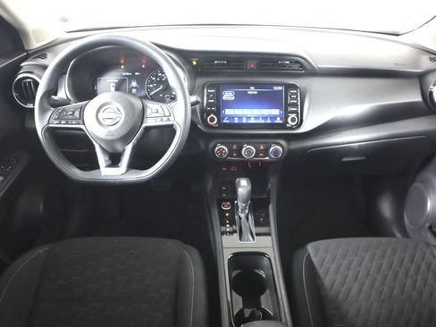 Used 2023 Nissan Kicks SV FWD image 19