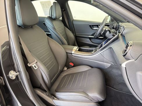 Used 2023 Mercedes-Benz C 43 AMG 4MATIC Sedan image 30