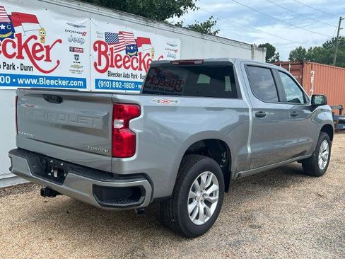 New 2026 Chevrolet Silverado 1500 Custom image 3