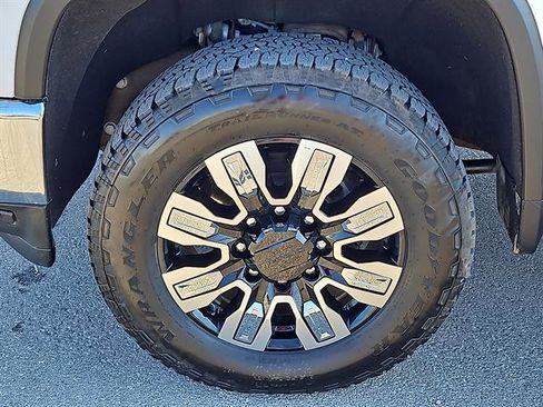 Used 2023 Chevrolet Silverado 2500 LTZ w/ Gooseneck/5TH Wheel Package image 10