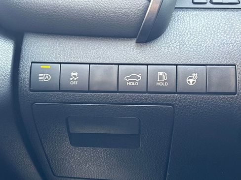 Used 2023 Toyota Camry SE w/ Cold Weather Package image 25