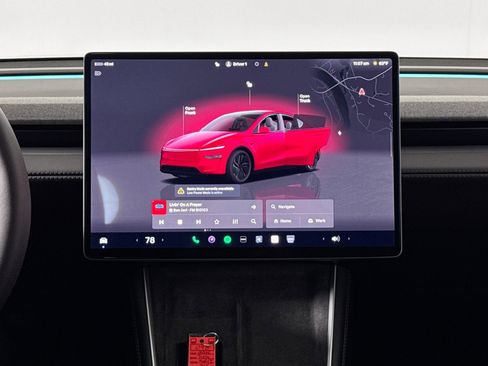 Used 2026 Tesla Model Y Long Range image 29