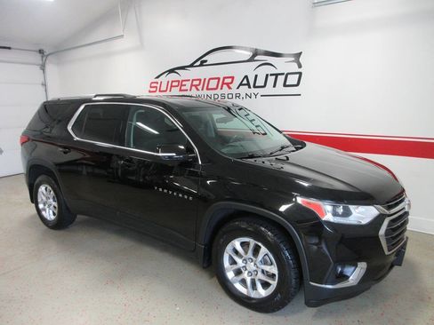Used 2018 Chevrolet Traverse LT AWD/4WD image 7