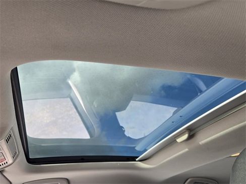 Used 2019 Volkswagen Jetta SEL image 18