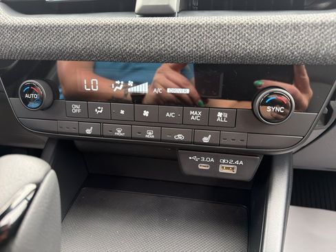 New 2026 Subaru Outback Premium AWD/4WD image 18