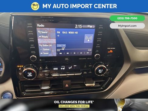 Used 2022 Toyota Highlander Limited image 21