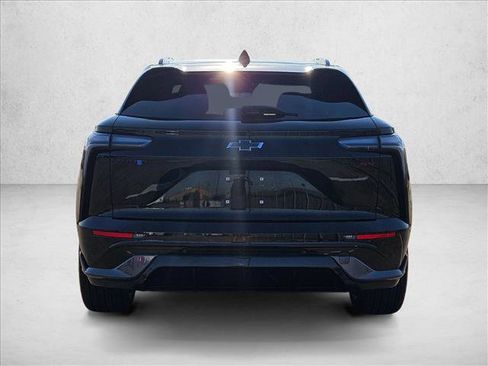 New 2025 Chevrolet Blazer EV SS image 8