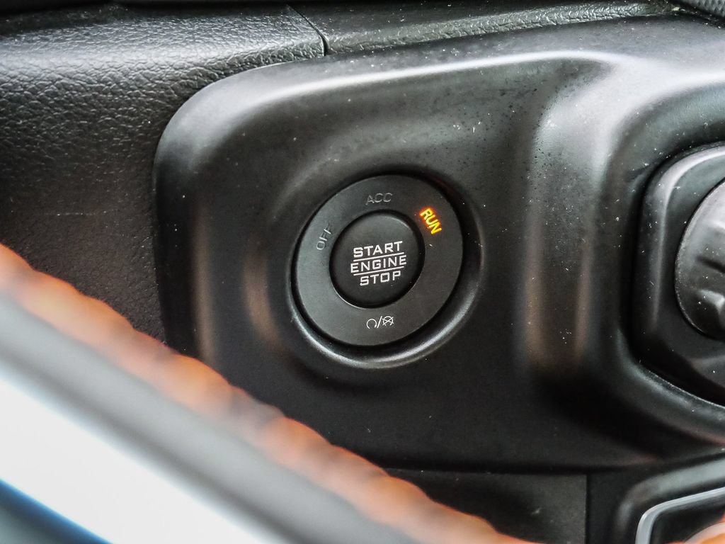 Used 2021 Jeep Gladiator Mojave AWD/4WD image 37