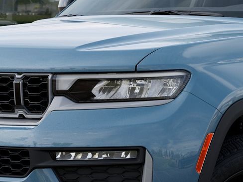 New 2026 Jeep Grand Cherokee Limited image 36