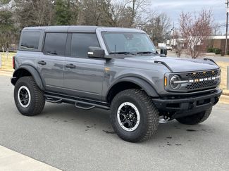 Used 2024 Ford Bronco Badlands video 1